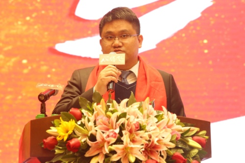 順成集團(tuán)總裁梁德云.jpg