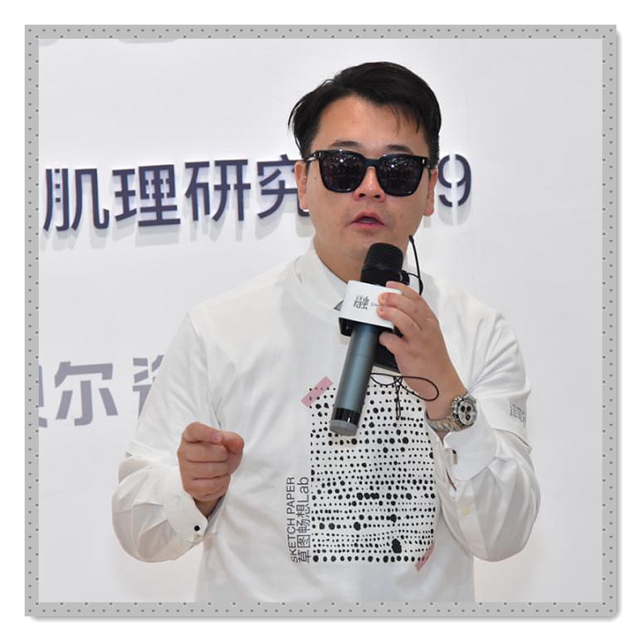 吳巍.jpg